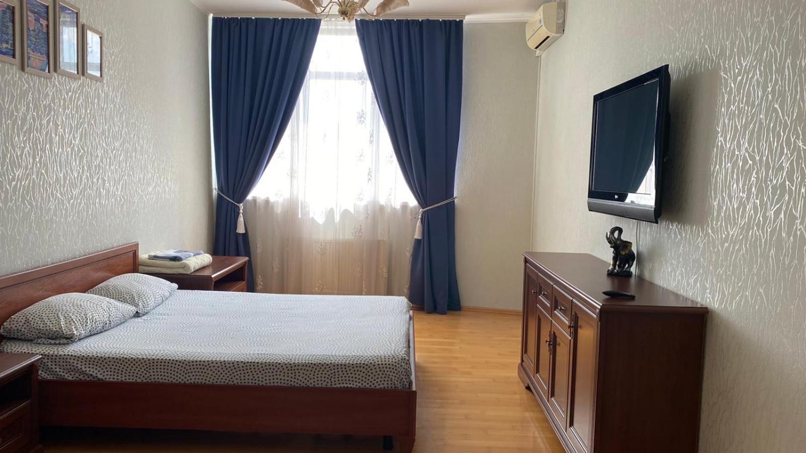 Comfortable Apartment On The Obolon Киев Экстерьер фото